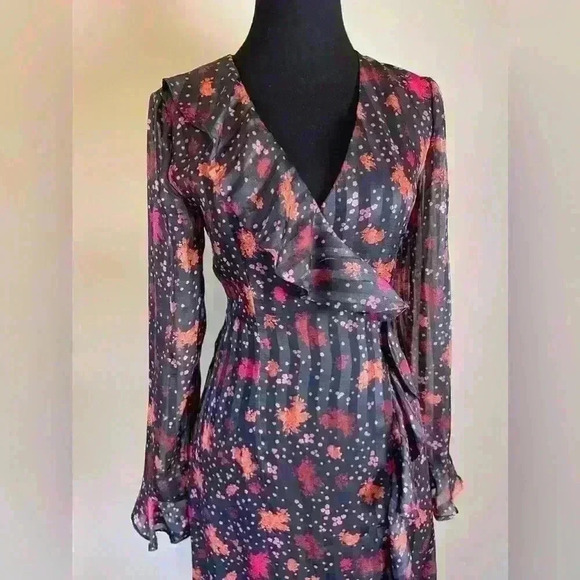 C/Meo Collective Long Sleeve Asymmetrical Floral Wrap Dress - Picture 5 of 16